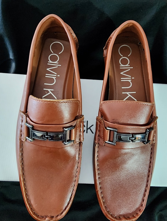 Calvin Klein Men\'s Tan Leather Slip-On Loafers with Silver Bit
